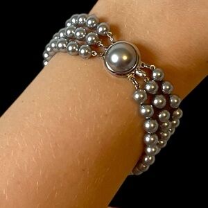 Vintage Spanish Mallorca Grey Glass Pearl Three Strand Bracelet Original Tags